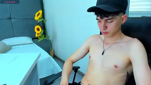 Jheampiiero online show from 04-11-26, 07:28