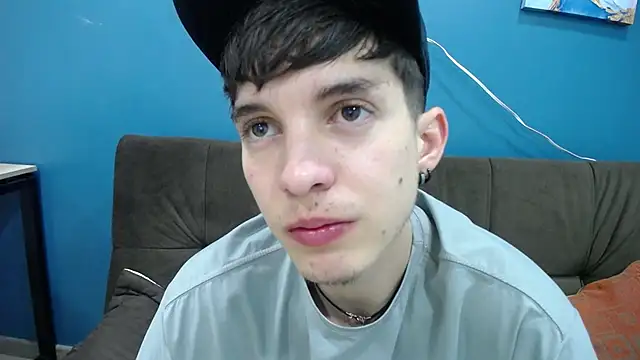 Jheampiiero online show from 11-21-25, 01:10