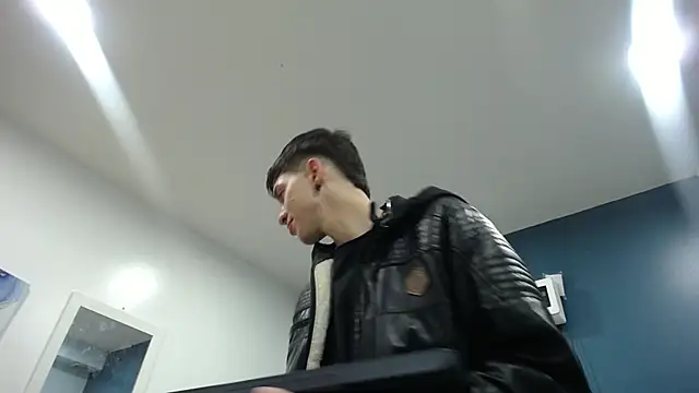 Jheampiiero online show from 11-25-25, 12:38