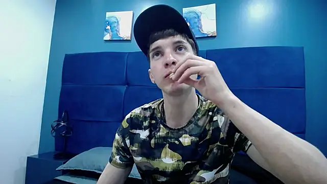 Jheampiiero online show from 09-25-25, 01:28