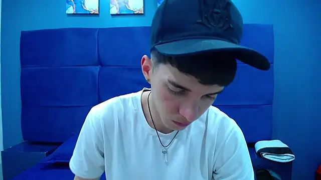 Jheampiiero online show from 10-07-25, 02:40