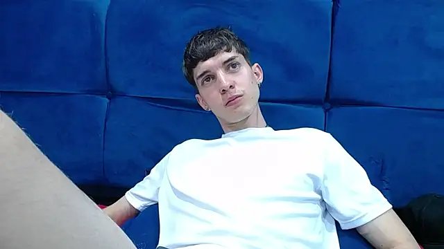 Jheampiiero online show from 10-11-25, 02:51