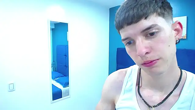 Jheampiiero online show from 09-10-25, 01:54