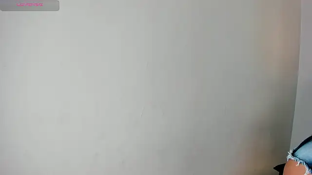 CarolineLee  online show from 02-20-26, 10:44