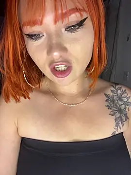 Alysson LS online show from 11-18-25, 02:16