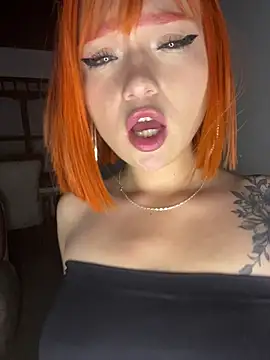 Alysson LS online show from 11-19-25, 02:22