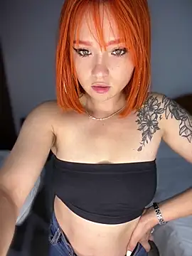 Alysson LS online show from 12-19-25, 04:27