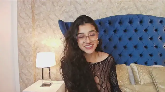 ValentiinaCruz online show from 01-05-26, 08:56