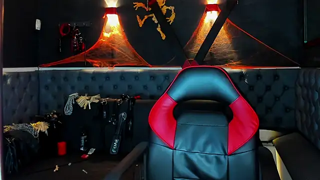 DIEGO WICKED online show from 10-26-25, 12:16