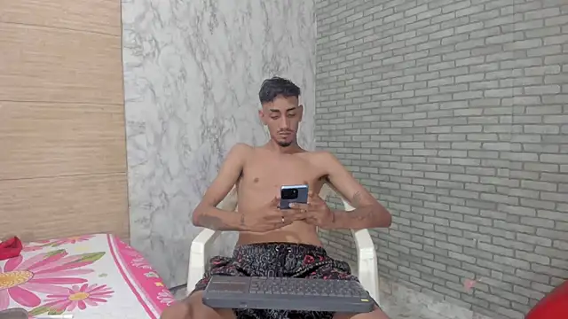 Sexvergon 26 online show from 10-28-25, 07:57