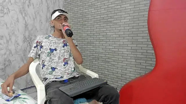 Sexvergon 26 online show from 11-30-25, 07:36