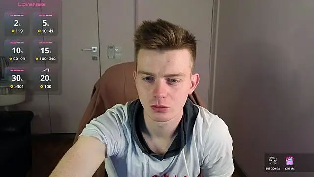 Happydeimos online show from 06-22-26, 10:18