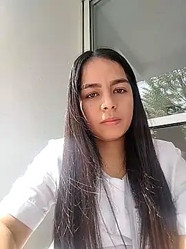 Snapshot of NatashaRose18 chatting on 10-27-25, 06:53 NatashaRose18 online show from 10-27-25, 06:53