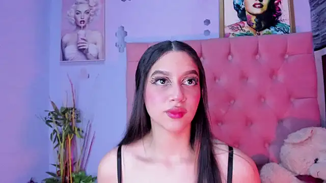 Megan Luxe online show from 01-07-26, 04:06