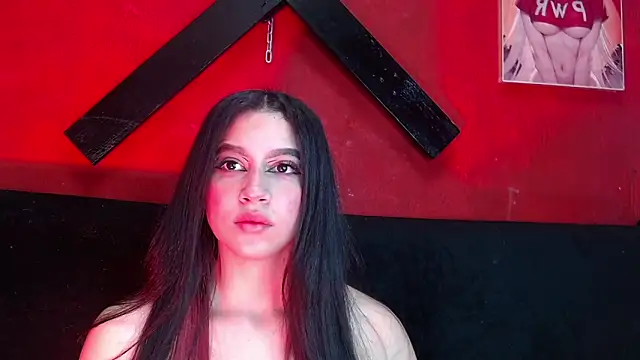 Megan Luxe online show from 11-21-25, 12:09