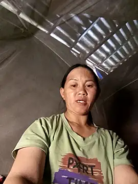 MaiHoa69 online show from 04-10-26, 10:11