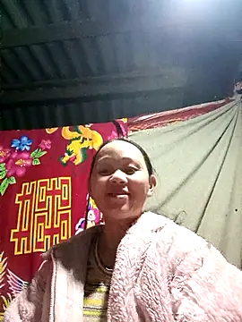 MaiHoa69 online show from 11-12-25, 02:10