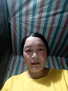 Snapshot of Bliss_rose chatting on 09-11-25, 11:16 Bliss rose online show from 09-11-25, 11:16