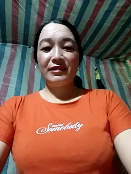 Snapshot of Bliss_rose chatting on 09-15-25, 02:23 Bliss rose online show from 09-15-25, 02:23