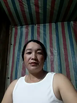 Snapshot of Bliss_rose chatting on 10-11-25, 01:50 Bliss rose online show from 10-11-25, 01:50