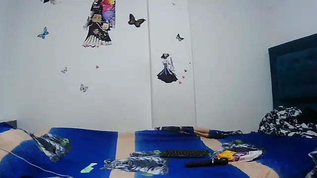 AddyStuart  online show from 11-13-25, 03:21