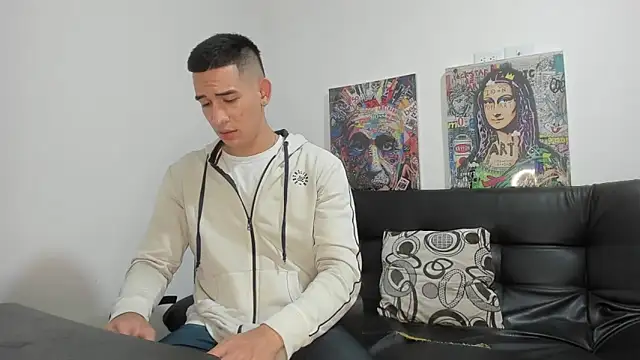 Mike3Xxx online show from 09-27-25, 01:56