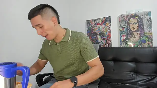 Mike3Xxx online show from 09-28-25, 01:34