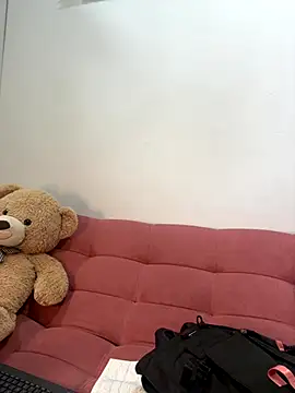 Snapshot of MarSantana_2 chatting on 10-18-25, 10:45 MarSantana 2 online show from 10-18-25, 10:45