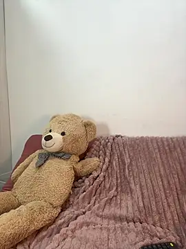 MarSantana 2 online show from 10-28-25, 05:18