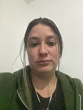 Snapshot of Abby-LS chatting on 07-11-26, 12:33 Abby-LS online show from 07-11-26, 12:33