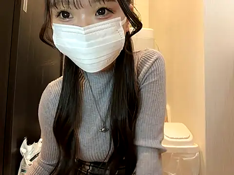 Snapshot of nano-da-u chatting on 10-10-25, 02:51 nano-da-u online show from 10-10-25, 02:51