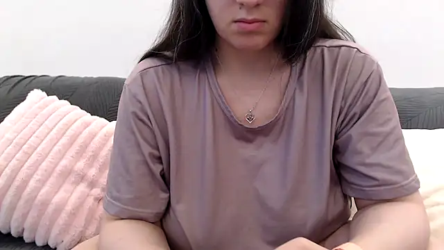 Snapshot of xxxmegamixxx chatting on 07-08-26, 03:56 xxxmegamixxx online show from 07-08-26, 03:56