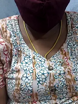 TAMIL ELAKKIYA online show from 06-16-26, 07:25