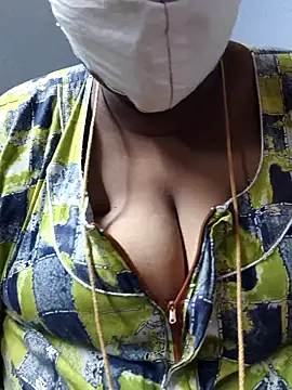 TAMIL ELAKKIYA online show from 11-26-25, 04:01