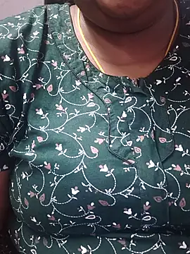 Snapshot of TAMIL_ELAKKIYA chatting on 03-16-26, 05:59 TAMIL ELAKKIYA online show from 03-16-26, 05:59