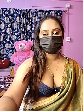Snapshot of Cute-lusi chatting on 05-10-26, 07:16 Cute-lusi online show from 05-10-26, 07:16
