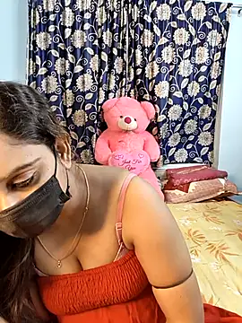 Cute-lusi online show from 10-12-25, 03:57