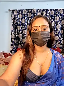 Snapshot of Cute-lusi chatting on 03-25-26, 06:40 Cute-lusi online show from 03-25-26, 06:40
