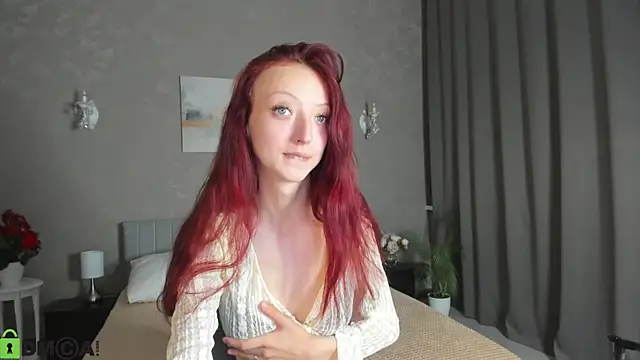 Snapshot of Daria_J chatting on 07-10-26, 04:12 Daria J online show from 07-10-26, 04:12