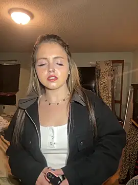 JuicyExxxperience online show from 10-23-25, 10:03