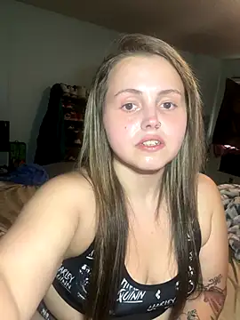 JuicyExxxperience online show from 10-27-25, 04:30