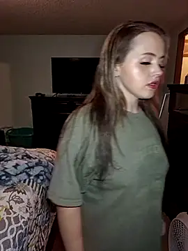 JuicyExxxperience online show from 11-12-25, 04:05