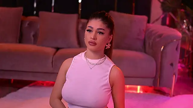 BellaNoirre online show from 02-27-26, 06:30