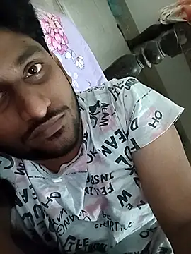 Snapshot of Satyachowdary199623 chatting on 05-17-26, 04:51 Satyachowdary199623 online show from 05-17-26, 04:51