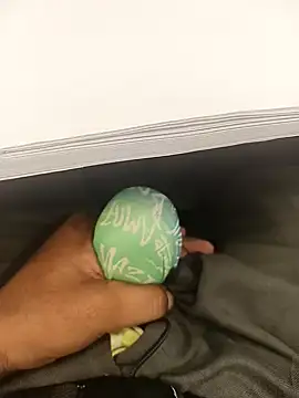 Snapshot of hotboy43339 chatting on 12-05-25, 03:49 hotboy43339 online show from 12-05-25, 03:49