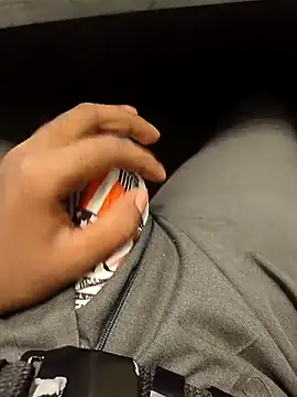 hotboy43339 online show from 10-01-25, 02:17