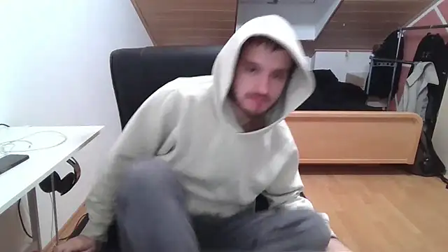 Bez3ybik online show from 11-01-25, 05:36