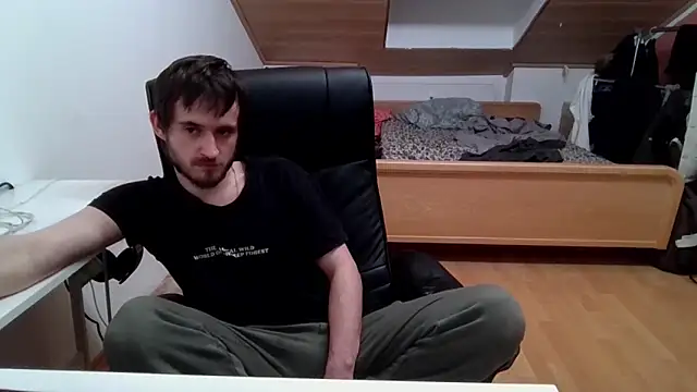 Bez3ybik online show from 12-16-25, 06:23