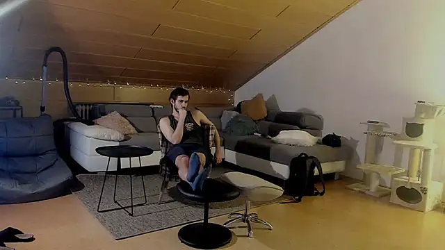 Bez3ybik online show from 11-18-25, 10:02