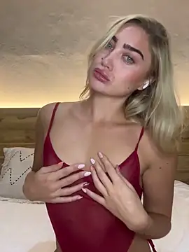 auriangel online show from 09-18-25, 02:14